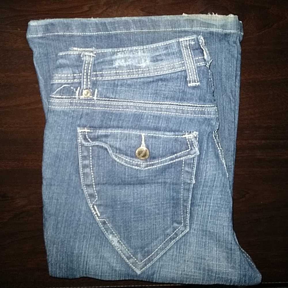UB Jeans size 29*33